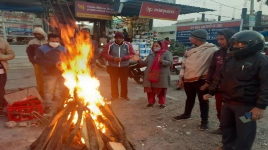 अकबरपुर में ठंड से बचाव के लिए अलाव और रैन बसेरे की व्यवस्था, नागरिकों को राहत की उम्मीद