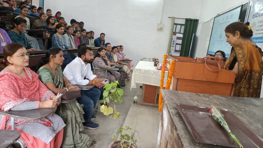 हुनर और हौसले से बनेगी नज़ीर: महिला समूहों को मिला उद्यमिता का मार्गदर्शन