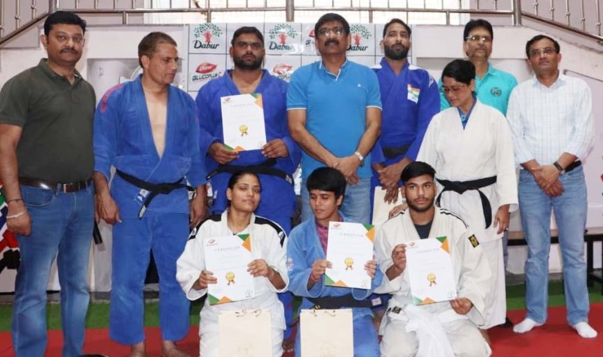 डाबर ग्लुकोज़ ने युवा एथलीट्स के लिए शुरू की नई पहल