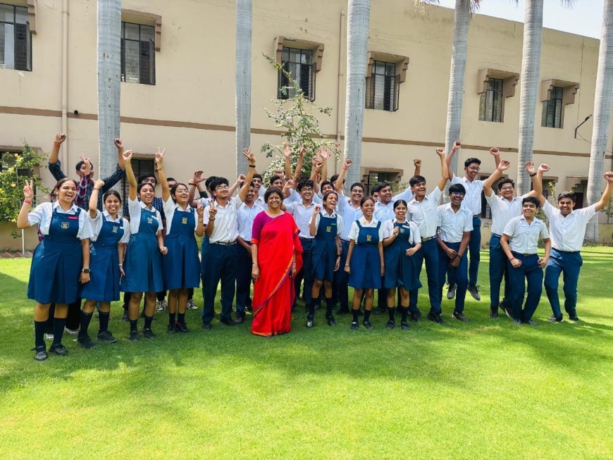 सीबीएसई रिजल्ट में वुडबाइनर्स का जलवा, 10वीं व 12वीं में छात्रों ने हासिल किए शत-प्रतिशत अंक