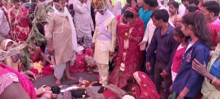 सन्मानी वैश्य समाज सेवा समिति ने 12 जोड़ों का कराया दहेज रहित विवाह