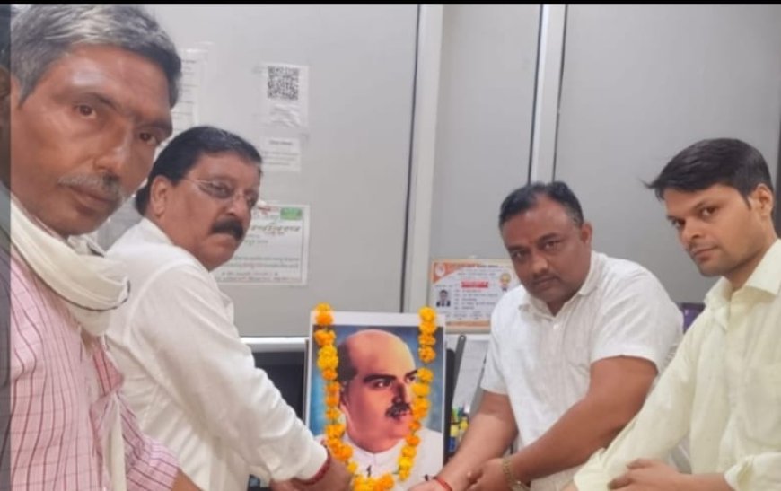 पंडित श्यामा प्रसाद मुखर्जी को श्रद्धांजलि, केंद्र सरकार से न्यायिक जांच की मांग दोहराई
