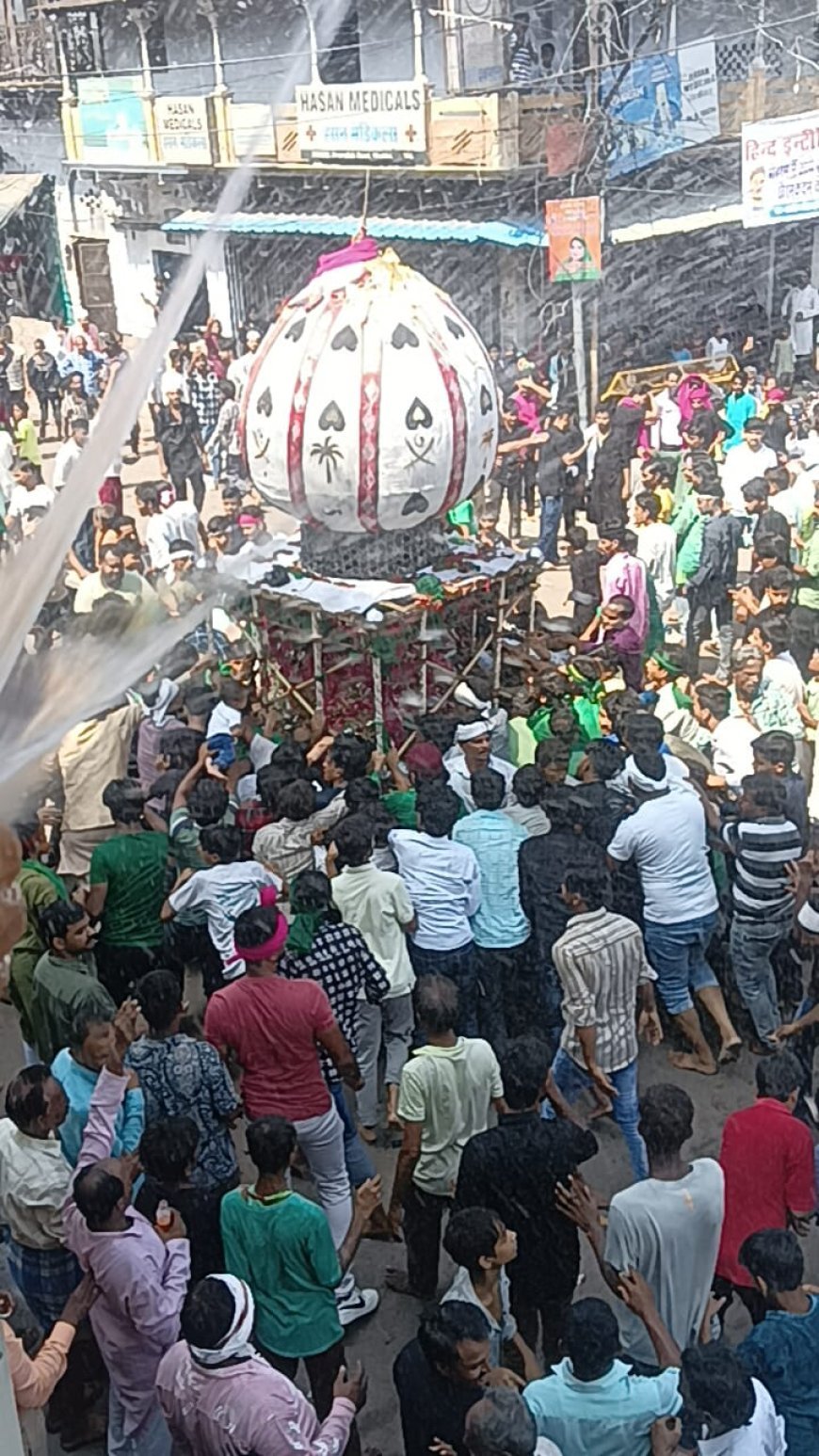 सदभाव, आस्था और शहादत का प्रतीक: प्रयागराज में बड़े ताजिये की ऐतिहासिक शान
