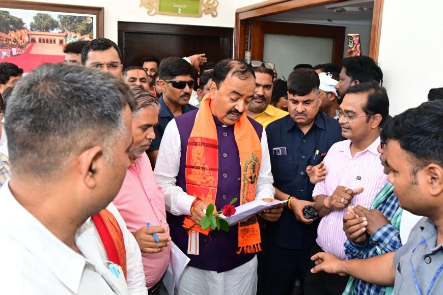 प्रयागराज में उप मुख्यमंत्री का जनता दर्शन: “समस्या का समाधान भी होगा, सुविधाएं भी मिलेंगी”