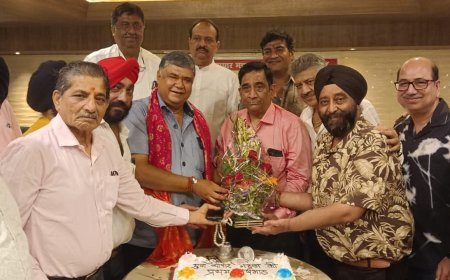 युवा व्यापार मंडल कानपुर की पहली वर्षगांठ पर व्यापारी हित के लिए उठे स्वर