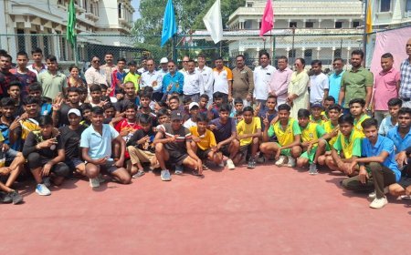 मंडल स्तरीय वॉलीबॉल प्रतियोगिता: प्रयागराज, प्रतापगढ़ और कौशांबी की टीमों ने मारी बाजी