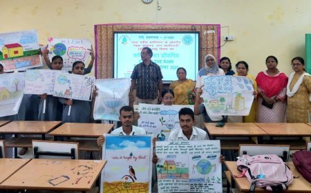 'Catch the Run'विषय पर स्लोगन प्रतियोगिता