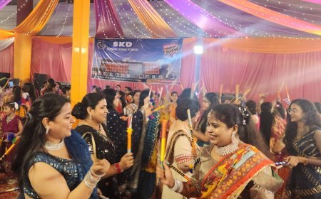 एसकेडी ग्रुप ऑफ एजुकेशन ने धूमधाम से मनाया नवरात्रि का दो दिवसीय डांडिया उत्सव