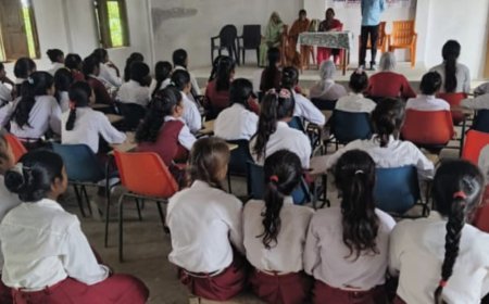 Mission Shakti फेज 5.0: टांडा के शिक्षण संस्थानों में छात्राओं को नारी सशक्तिकरण के लिए किया गया जागरूक