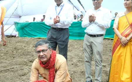 विश्वस्तरीय कैंसर अस्पताल और बोन मैरो ट्रांसप्लांट सेंटर का भूमि पूजन