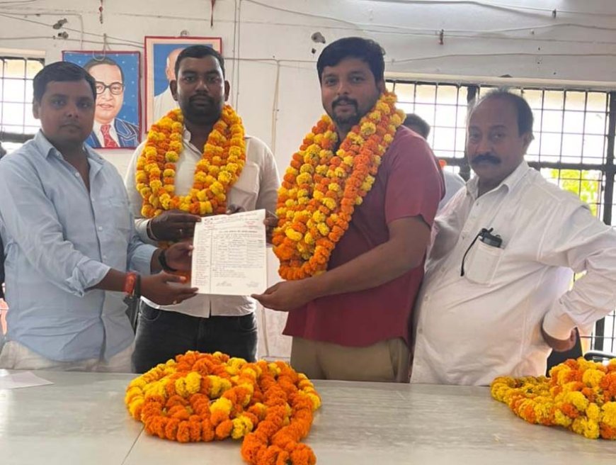 लेखपाल संघ के विकास ओझा अध्यक्ष और आनंद बने मंत्री