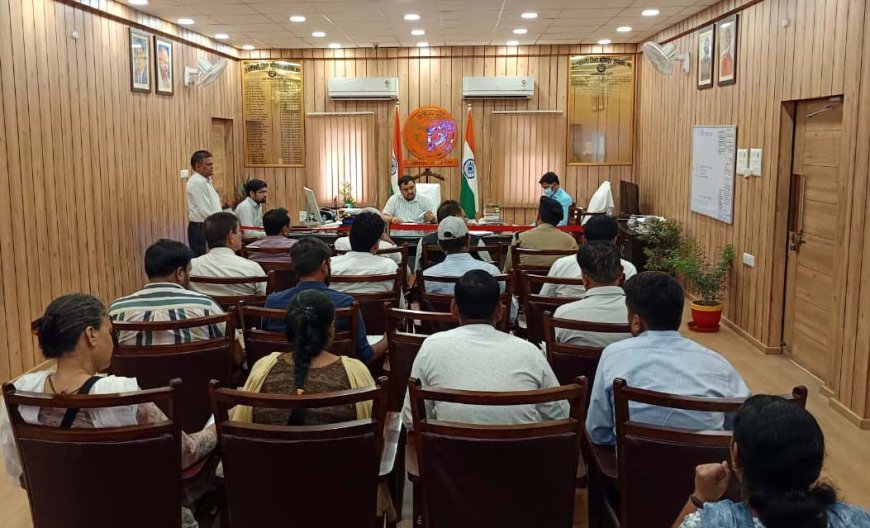 बीएलओ अपने बूथ पर घर-घर जाकर मतदाता सूची की शुद्धता का सत्यापन करें