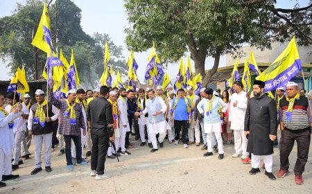 अयोध्या से शुरू हुई आप की रोजगार दो सामाजिक न्याय दो पदयात्रा पहुंची  प्रयागराज