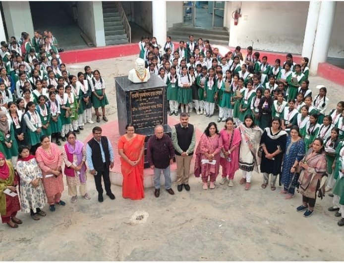 अपनी ऊर्जा को पहचानें बेटियां: प्रो. सत्यकाम 