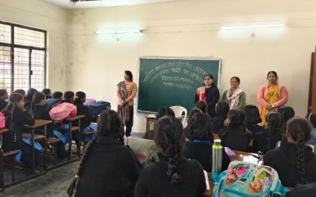 मिशन शक्ति 5.0: अम्बेडकरनगर में बालिका काव्य गोष्ठी का आयोजन