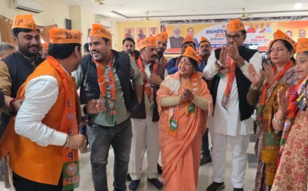 केंद्रीय मंत्री पंकज चौधरी बने यूपी भाजपा अध्यक्ष, प्रयागराज में जश्न