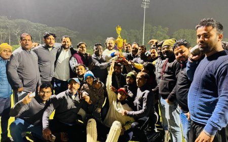 मेयर इलेवन की तूफानी जीत: हसीन अहमद के 'विस्फोटक' प्रदर्शन से बिठूर इलेवन पस्त