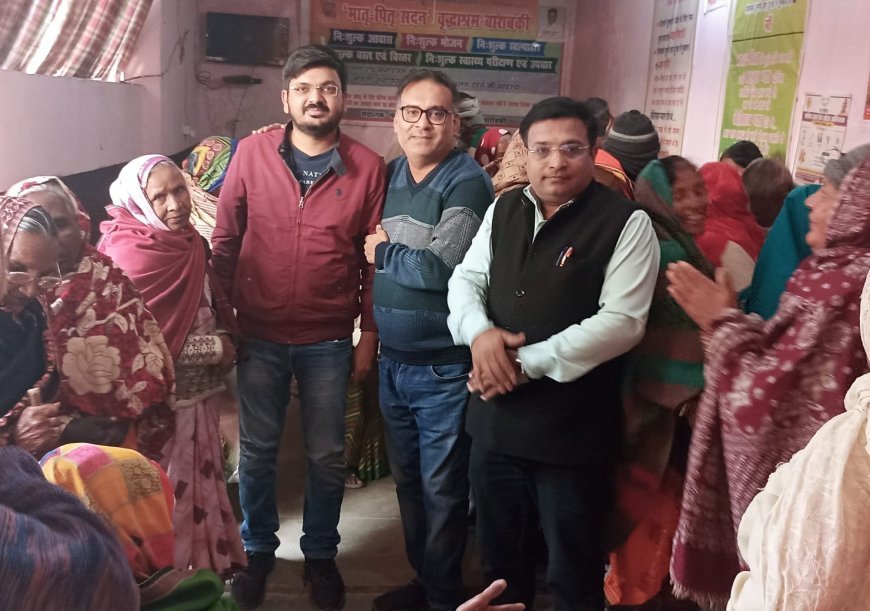 उषा फाउंडेशन ने बुज़ुर्गों की सेवा कर पेश की मानवता की मिसाल