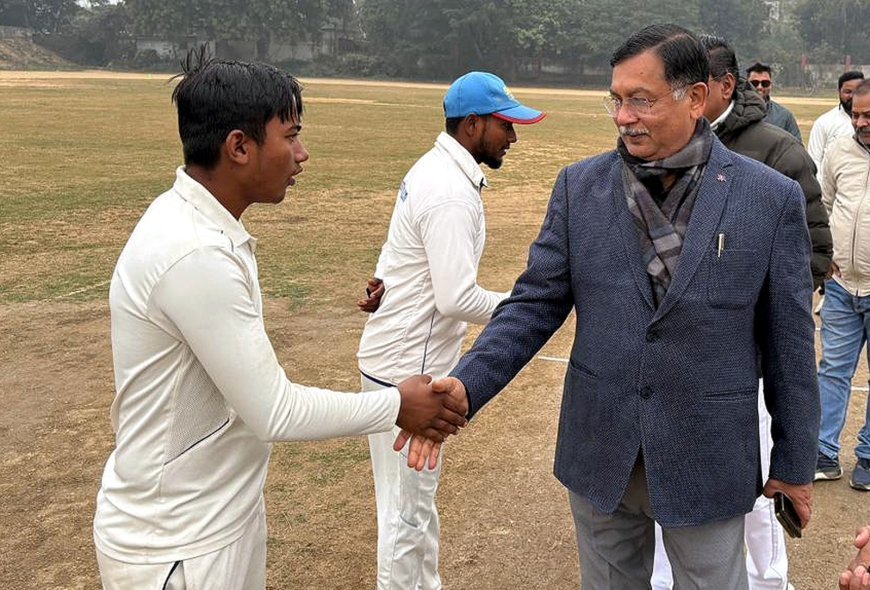 रनों की आंधी में उड़ा गंगा डिग्री कॉलेज: भानु प्रताप क्लब ने 9 विकेट की प्रचंड जीत से किया टूर्नामेंट का आगाज