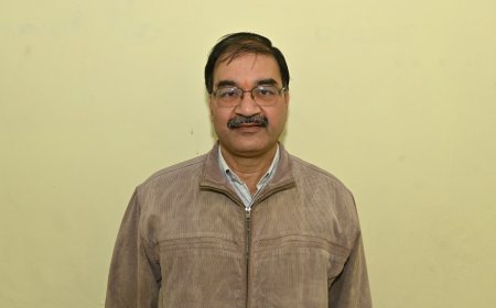 कुशल प्रशासक अनिल कुमार द्विवेदी ने संभाला उत्तर मध्य रेलवे के प्रधान मुख्य यांत्रिक इंजीनियर का पदभार