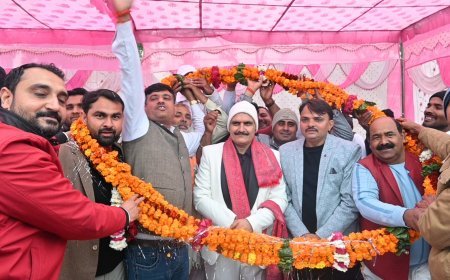 मथुरा जिला पंचायत अध्यक्ष किशन चौधरी ने कंबल वितरण और भंडारे के साथ मनाया जन्मदिन