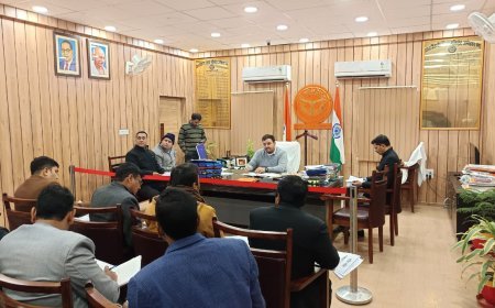 अम्बेडकरनगर: सीएम युवा योजना पर डीएम सख्त, बैंक स्तर पर लंबित 667 आवेदनों को तुरंत निस्तारित करने के निर्देश