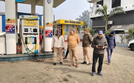 अम्बेडकरनगर: कोहरे में हादसों पर लगाम लगाने की पहल, पूर्वांचल एक्सप्रेस-वे पर एआरटीओ ने चिपकाए रेट्रो रिफ्लेक्टिव टेप