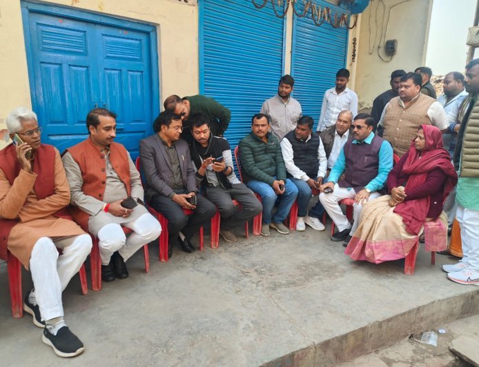 विधायक दीपक पटेल का तूफानी दौरा: पीड़ितों से मुलाकात और अपराधियों पर कड़ी कार्रवाई के निर्देश