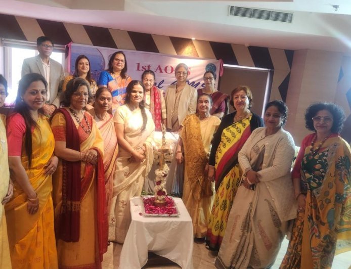 WOMEN HEALTH: प्रयागराज में गूंजा “ब्रेकिंग बैरियर्स” का नारा, एओजीएस वार्षिक दिवस पर महिला स्वास्थ्य को लेकर विशेषज्ञों ने दिए मंत्र!