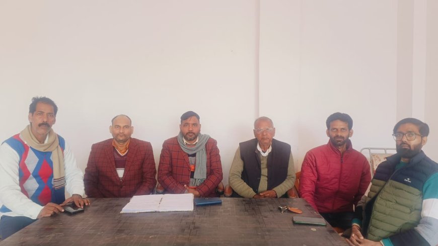 अम्बेडकरनगर: 'मनरेगा बचाओ संग्राम' के जरिए केंद्र को घेरेगी कांग्रेस, 45 दिनों तक चलेगा गांव-गांव जनआंदोलन