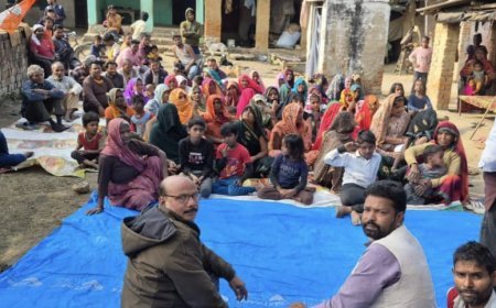 कांदी में मनरेगा बचाव संग्राम चौपाल के जरिए कांग्रेस ने भरी हुंकार प्रयागराज। जनपद के कांदी क्षेत्र में आयोजित 'म