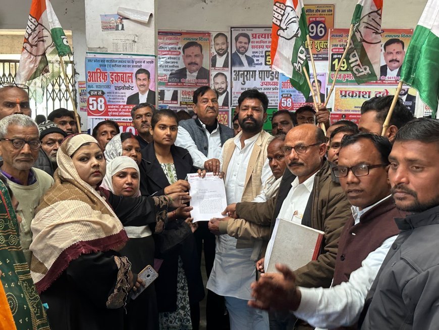 प्रयागराज: फूलपुर तहसील पर कांग्रेस का हल्ला बोल, चार सूत्रीय मांगों को लेकर राज्यपाल के नाम सौंपा ज्ञापन