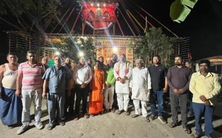 बलिया: गड़वार में गूँजे माँ के जयकारे, माँ कामाख्या शक्तिपीठ का पंचम वार्षिकोत्सव हर्षोल्लास के साथ संपन्न