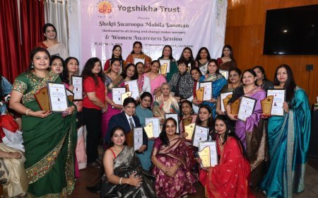 'शक्ति स्वरूपा महिला सम्मान' से नवाजी गईं समाज की प्रेरणाएं, योग नृत्य और विमर्श से गूंजा 'शीरोज हैंगआउट'