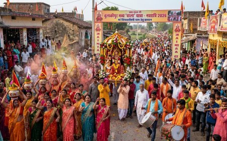 कुंडा के बुलाकीपुर में उमड़ा श्रद्धा का सैलाब: भव्य 'चाला' यात्रा के साथ विंध्याचल धाम रवाना हुए भक्त