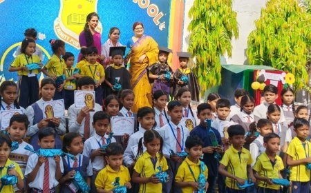 ट्रिनिटी पब्लिक स्कूल में प्रतिभा का सम्मान: मेधावियों को मिले पुरस्कार, अब एआई और ताइक्वांडो की शिक्षा से निखरेंगे छात्र