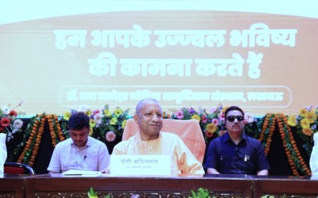 मुख्यमंत्री योगी ने 665 नर्सिंग अधिकारियों को सौंपे नियुक्ति पत्र, 9 वर्षों में 9 लाख नौकरियों का रचा कीर्तिमान