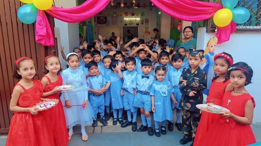 अवध कॉलेजिएट में शैक्षणिक उत्सव: मुस्कान और शुभकामनाओं के साथ हुआ नए सत्र का आगाज़