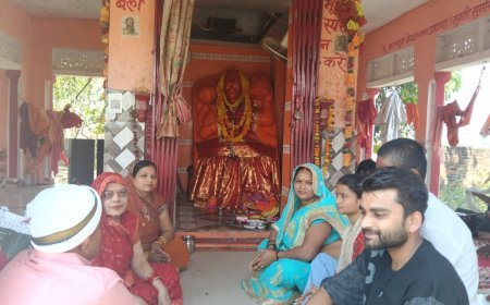 कौशाम्बेश्वर आश्रम में गूँजा 'जय श्री राम': हनुमान जन्मोत्सव पर उमड़ा आस्था का सैलाब