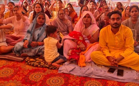 प्रतापगढ़: 'नारायण' नाम के सुमिरन से तर गया अजामिल, भागवत कथा में उमड़ा जनसैलाब