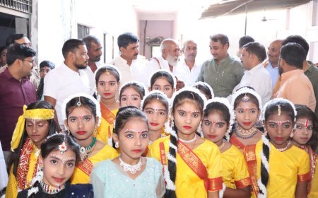 शिक्षा ही उज्ज्वल भविष्य की एकमात्र कुंजी: वार्षिकोत्सव में बोले विधायक दीपक पटेल