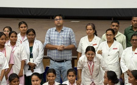 मन स्वस्थ तो तन स्वस्थ: महामाया मेडिकल कॉलेज में डिप्रेशन और तनाव के विरुद्ध छात्रों को मिला 'संजीवनी' मंत्र