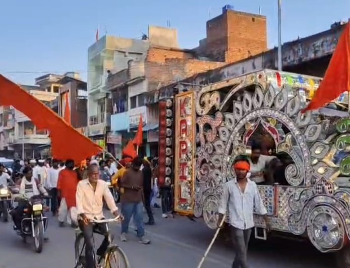 कुंडा में उमड़ा श्रद्धा का जनसैलाब: काजीपुर महराजगंज से निकली भव्य हनुमान शोभायात्रा