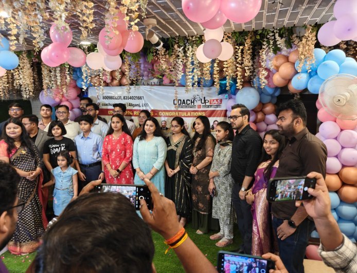 कोच अप आईएएस का दबदबा: यूपीपीएससी 2024 में 35 अभ्यर्थियों ने पाई सफलता, व्यक्तिगत मार्गदर्शन बना जीत का मंत्र