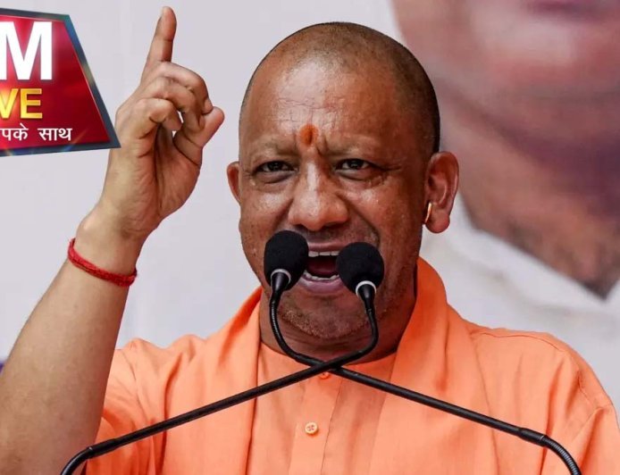 "बंगाल में उर्दू नहीं, सिर्फ बांग्ला चलेगी": चुनावी रण में CM योगी का ममता सरकार पर तीखा प्रहार