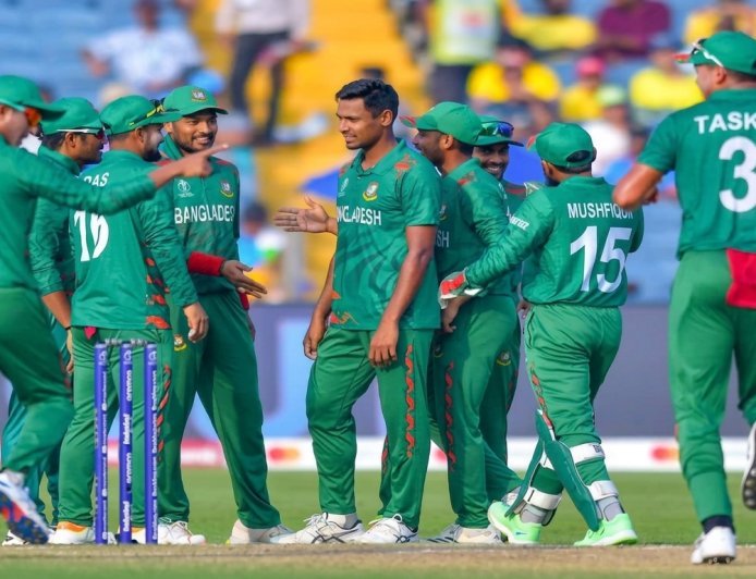 जीत का जश्न पड़ा भारी: न्यूजीलैंड को हराने के बाद बांग्लादेशी टीम पर लगा भारी जुर्माना, जानें क्या है वजह