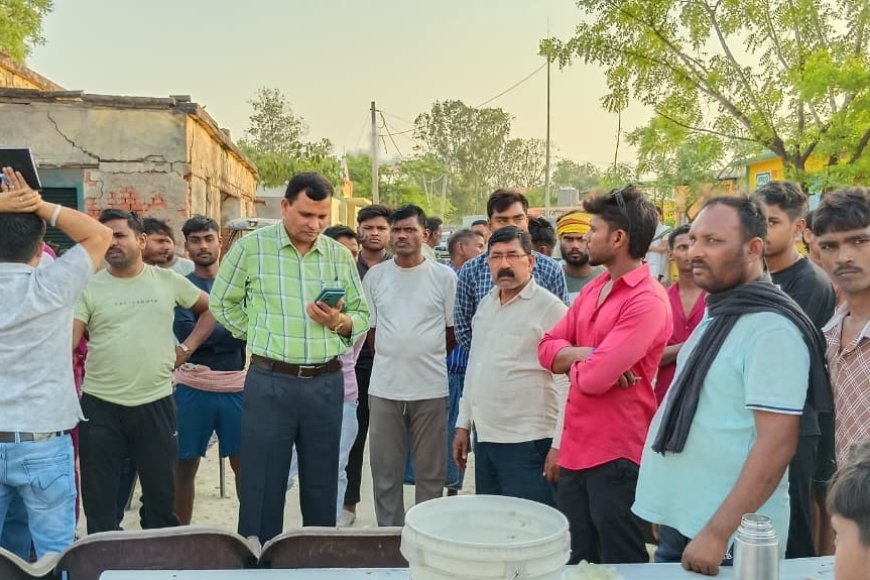 कौशांबी: वैशकाटी में गहराया जल संकट, निरीक्षण को पहुंचे जल निगम के एक्सईएन का ग्रामीणों ने किया घेराव