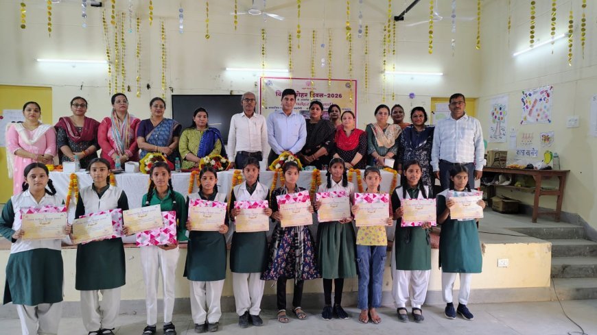 चित्रकला के माध्यम से छात्राओं ने उकेरी विरासत की झलक, अंजलि और मीना राय ने मारी बाजी