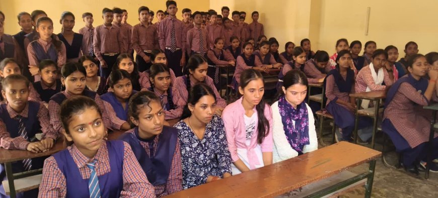 बेलसर: मेधावी छात्रों की मेहनत समाज में दिलाती है विशिष्ट पहचान, आजाद नगर में प्रतिभाओं का भव्य सम्मान