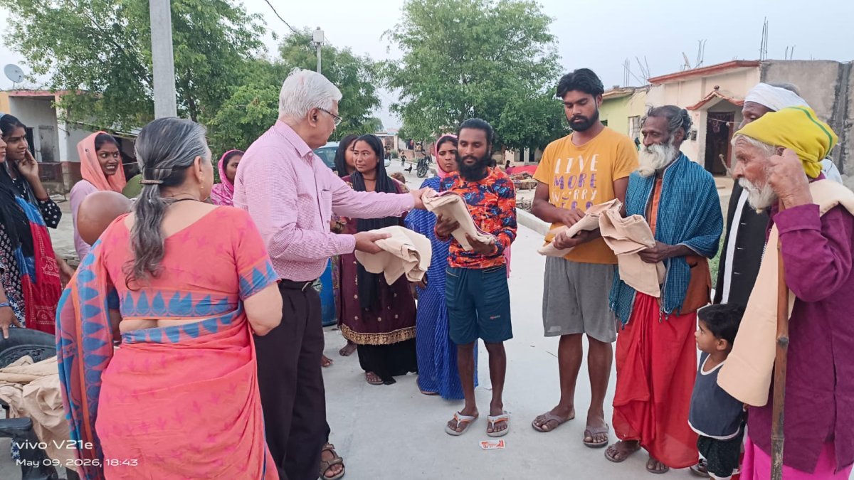 लखनऊ के सपेरा परिवारों के बीच पहुंची मदद की गर्माहट